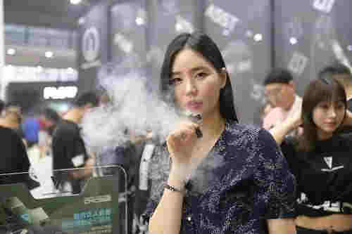 玩電子煙對身體有害