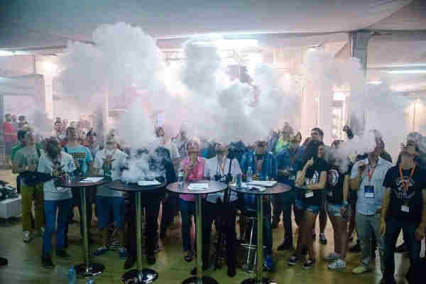 健康霧化與電子煙監管