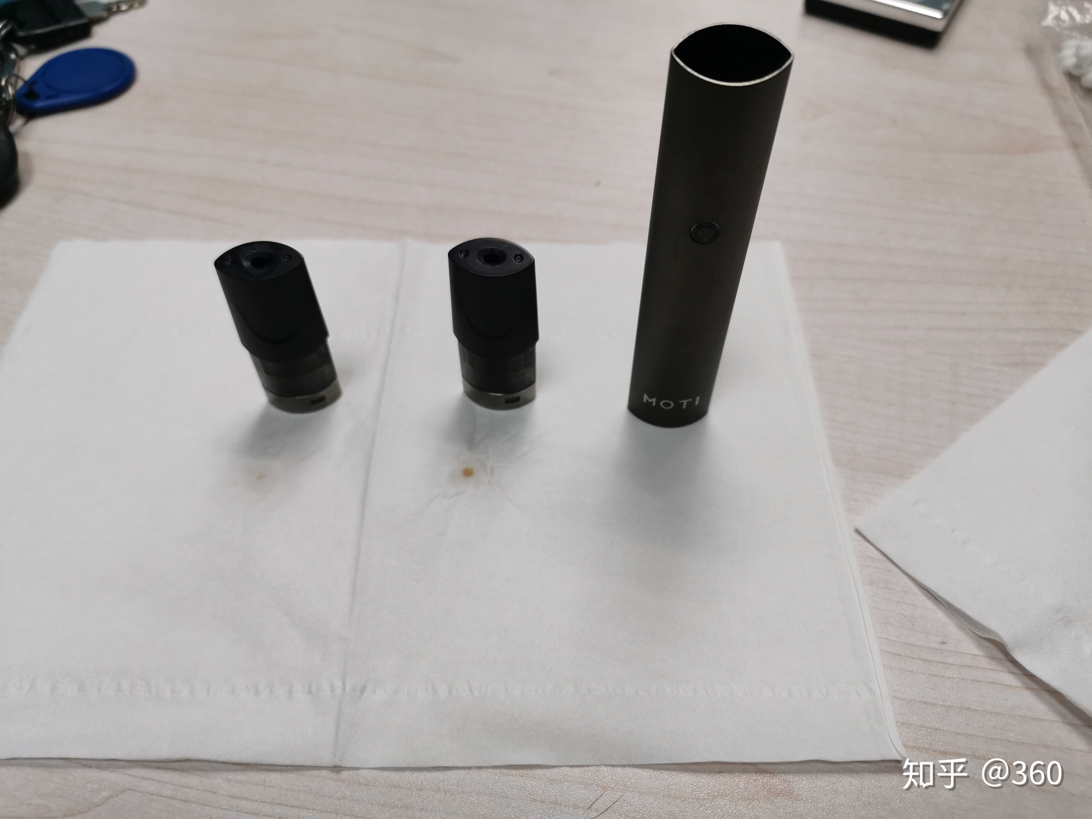 魔笛電子煙燈一閃一閃怎么辦(魔笛電子煙燈一閃一閃怎么辦視頻)-第1張圖片-番響電子煙