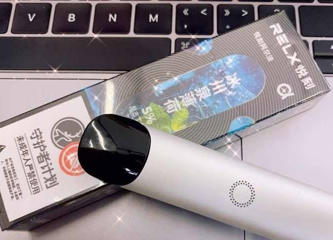 RELX悅刻阿爾法-冰川泉薄荷-口味測評：清新薄荷與冰爽體驗的交融