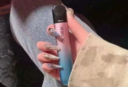 悅刻五代怎么連接藍牙？