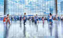 成都樞紐67年“變形記”