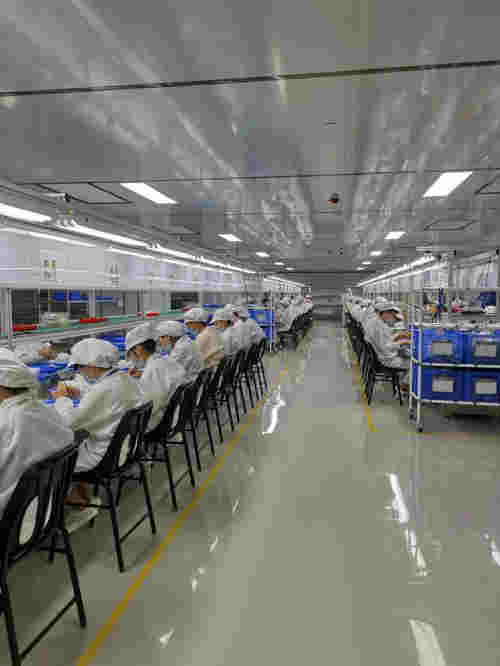 走進FLOW福祿電子煙工廠