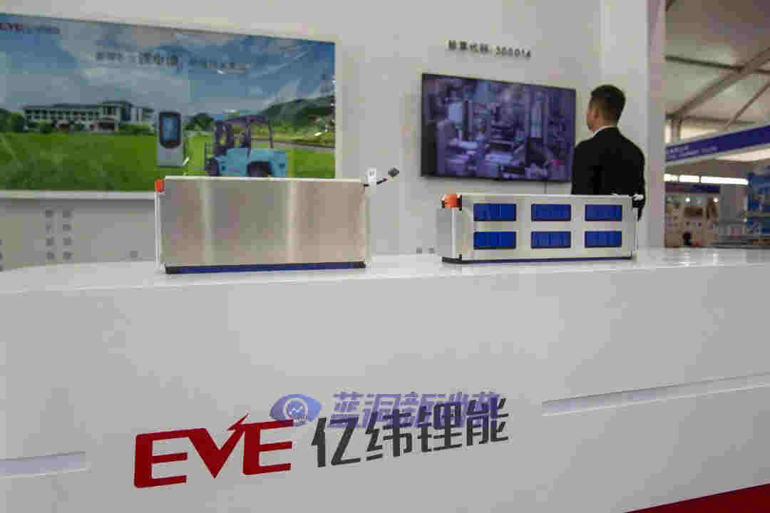 電子煙背后大佬，靠電池賺了600億 