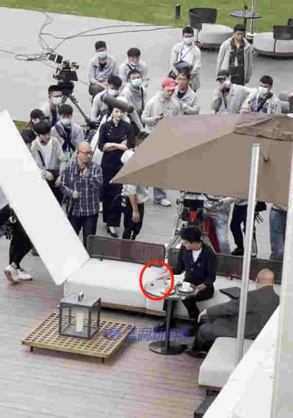 最強盤點！使用電子煙的18位中外明星大匯總（組圖） 