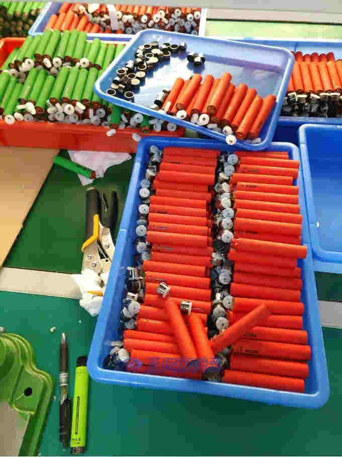 hyppe電子煙聯合公安機關破獲一起特大制假案  涉案價值近200萬元 