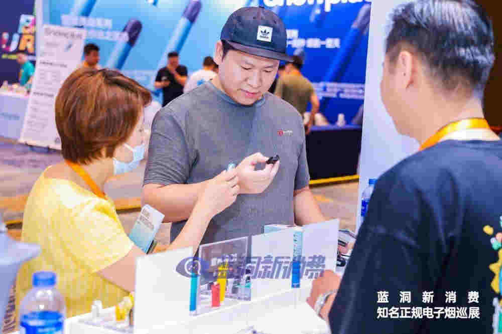 合肥站探展暴雪：新品小暴龍集多項技術于一體 可搭配多種電子科技產品 